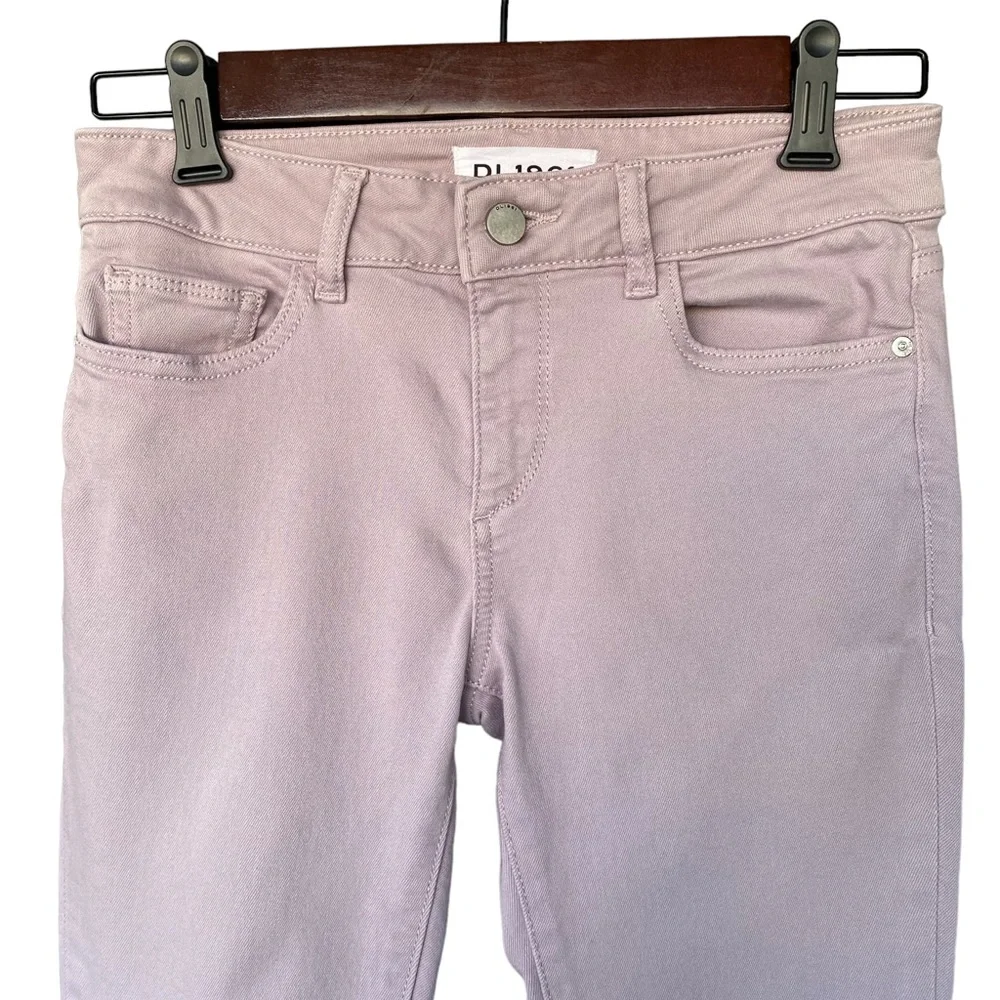 DL1961 Lavender Florence Instasculpt Cropped Jeans 24